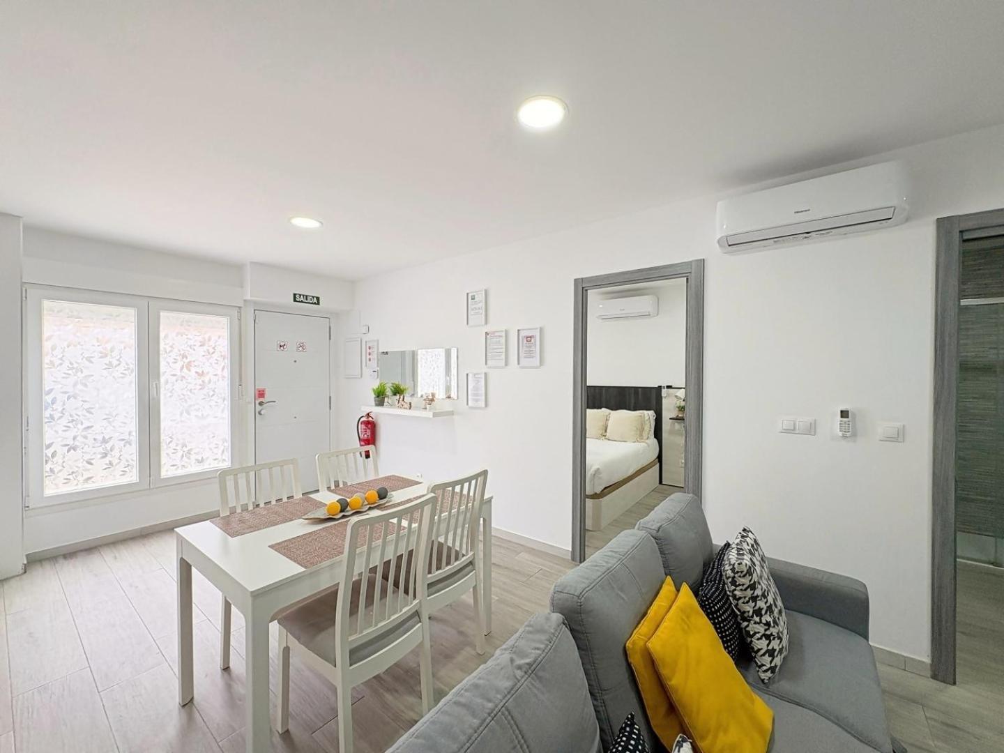 Benahavis Iii Airport Apartamento *